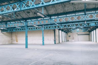 Les Halles du Faubourg vues de l'intérieur